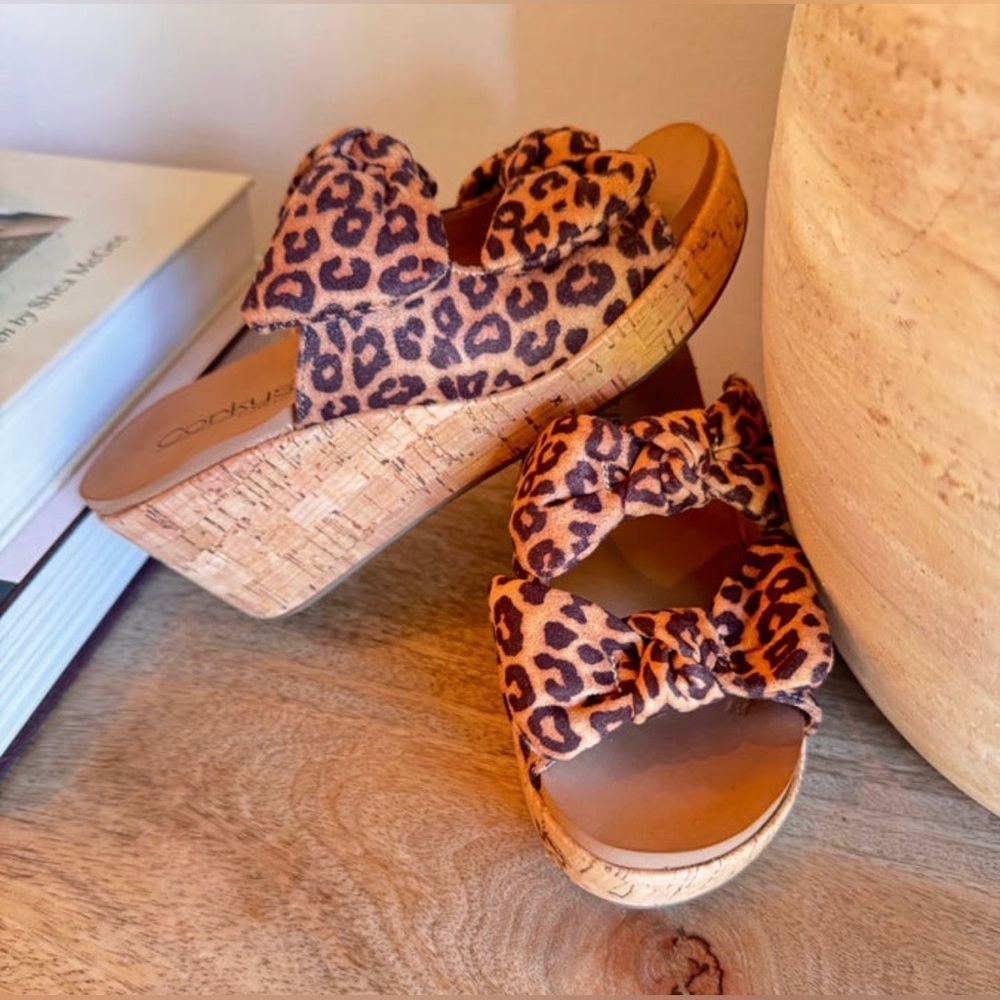 Corkys Leopard Wedge